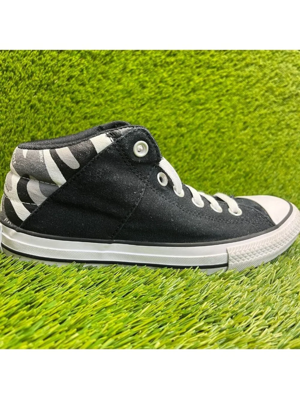 Converse Chuck Taylor All Star Axel Boys Size 6Y Black Athletic Shoes Sneakers